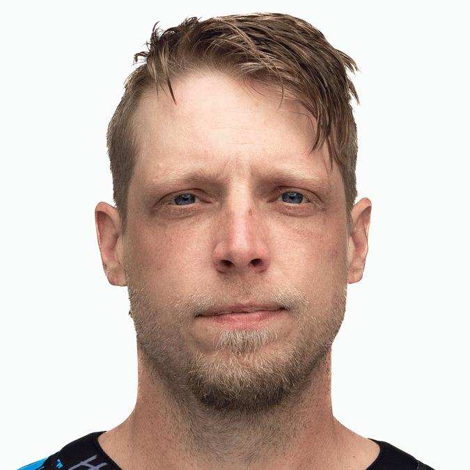 Headshot of professional paintball player CJ Canter